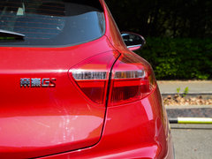 2018款 优雅版 1.8L 手动风尚型