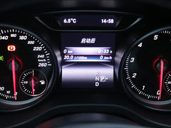 2018款 GLA 200 时尚型