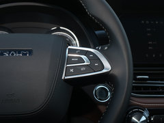 2018款 1.5T 自动舒适型 7座