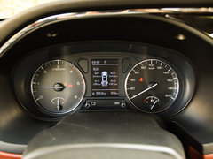 2018款  2.5T柴油四驱豪华型长货箱ZD25T5