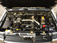 2018款  2.5T柴油四驱豪华型长货箱ZD25T5