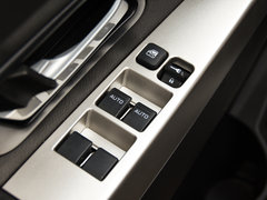 2018款  2.5T柴油四驱豪华型ZD25T5