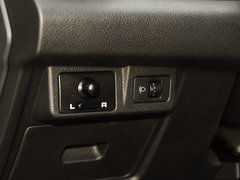 2018款  2.5T柴油四驱豪华型ZD25T5