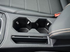 2018款 1.5L 自动舒适版