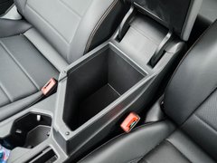 2018款 1.5L 自动舒适版