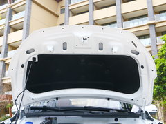 2018款 1.5T 手动旗舰型
