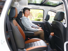 2018款 1.5T 手动旗舰型