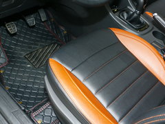 2018款 1.5T 手动旗舰型