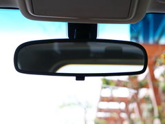 2018款 1.5T 手动旗舰型
