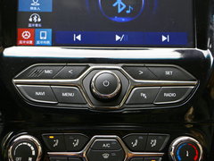 2018款 1.5T 手动旗舰型