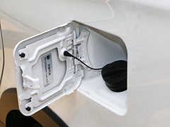 2018款 1.5T 手动旗舰型