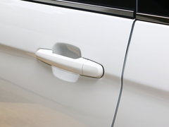 2018款 1.5T 手动旗舰型