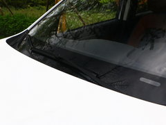 2018款 1.5T 手动旗舰型