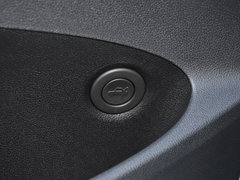 2019款 320 手动欣悦版