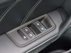 2018款 45T E-DRIVE智驱混动尊享互联网版