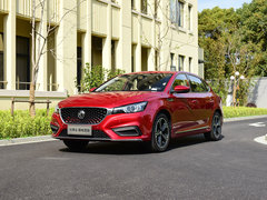 2018款 45T E-DRIVE智驱混动尊享互联网版