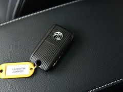 2018款 45T E-DRIVE智驱混动尊享互联网版
