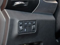 2019款 230T 自动精英型