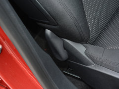 2018款 1.6L 自动互联版