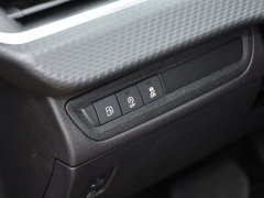 2018款 1.6L 自动互联版