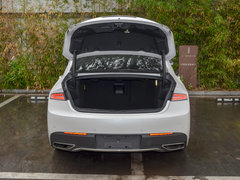 2018款 2.0T 尊享版