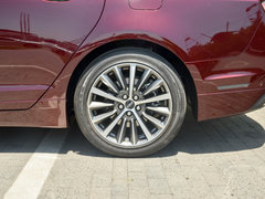 2018款 2.0T 尊雅版