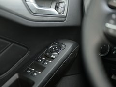 2019款 三厢 EcoBoost 180 自动锋潮型