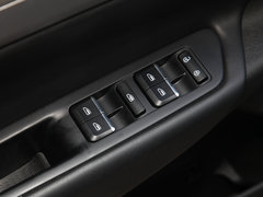 2018款 运动版 1.8L 自动领尚型