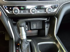 2018款 260TURBO 旗舰版