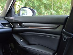 2018款 260TURBO 旗舰版