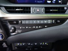 2018款 300h 卓越版 国V