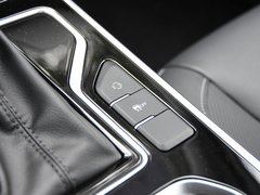 2018款 1.5T CVT型色版 国V