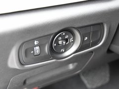 2018款 1.5T CVT型色版 国V