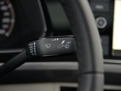 2019款 280TSI DSG豪华型