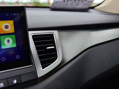 2019款 TD220 自动豪华型