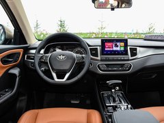 2019款 TD220 自动豪华型