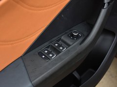 2019款 TD220 自动豪华型