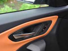 2019款 TD220 自动豪华型