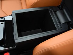 2019款 TD220 自动豪华型