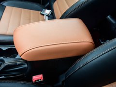 2018款 1.6L CVT智耀版