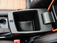 2018款 1.6L CVT智耀版