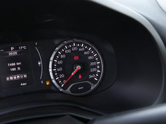 2018款 互联大屏版 180T 自动劲能版