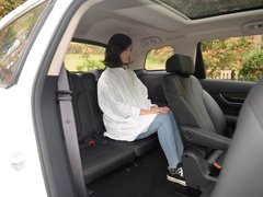 2018款 1.5T 自动智联尊享型 6座
