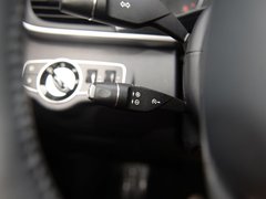 2018款 1.5T 自动智联旗舰型 6座
