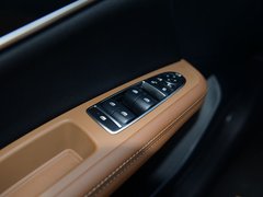 2018款 1.5T 自动智联旗舰型 6座