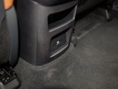 2018款 1.5T 自动智联旗舰型 6座