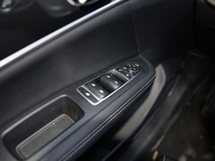 2018款 1.5T 自动智联旗舰型 6座