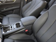 2018款 1.5T 自动智联旗舰型 6座