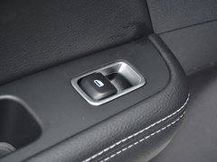 2018款 1.5T 自动智联精英型 6座