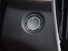 2018款 1.5T 自动智联精英型 6座